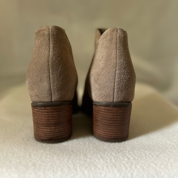 Jessica Simpson Size 8 1/2 Beige Suede Ankle Boots - Picture 13 of 16